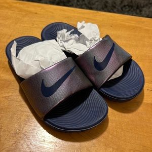 Childrens Nike slides